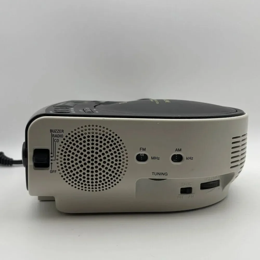 SONY Dream Machine ICF-CD815 FM/AM Dual Alarm Clock Radio CD Player TESTED White